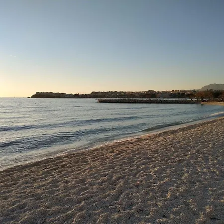 Karla Ποντστράνα