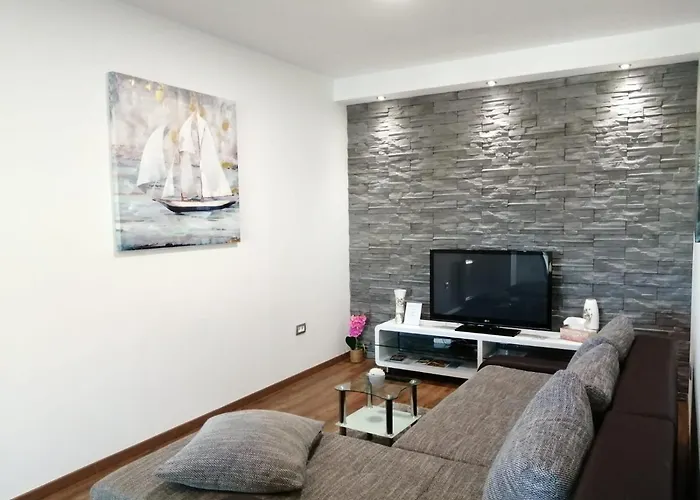 Karla Appartement Podstrana